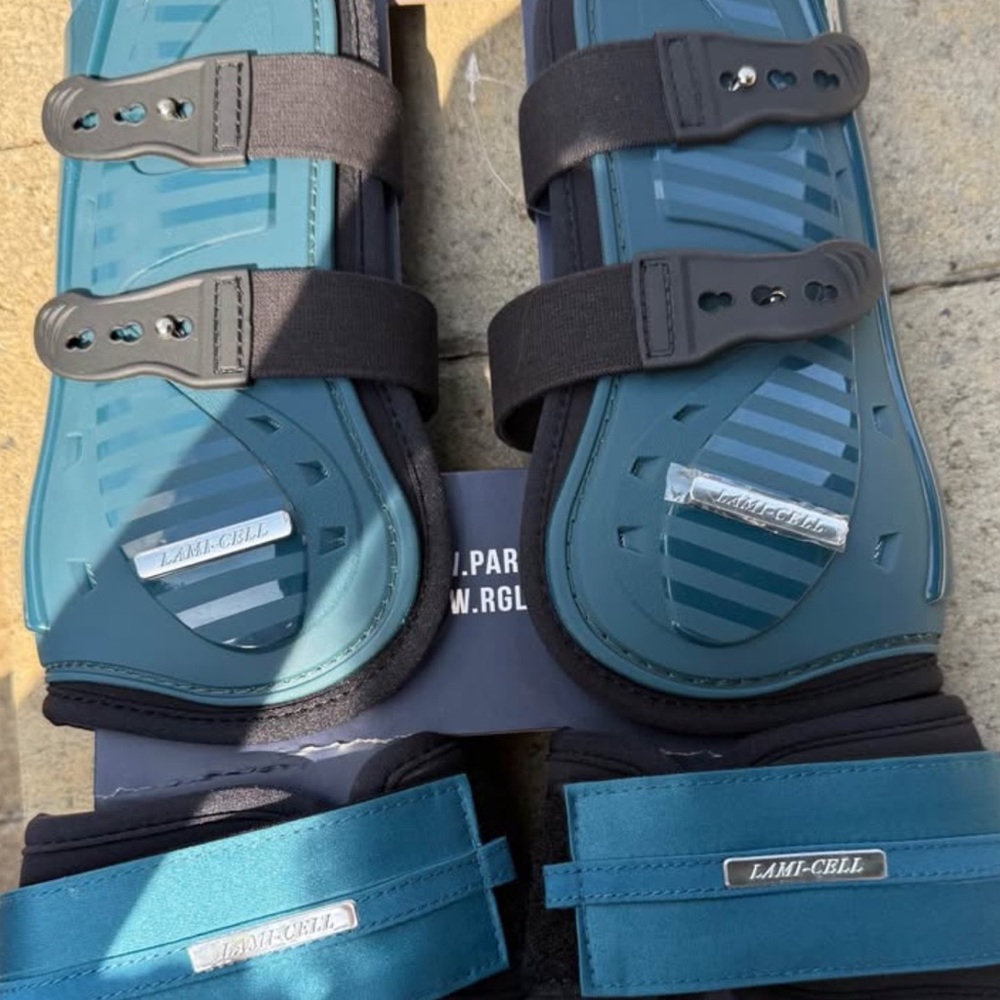 Lami-Cell Teal Horse Boots-NWT